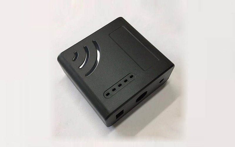 工業(yè)物聯(lián)網(wǎng)WIFI外殼模具開發(fā)案例